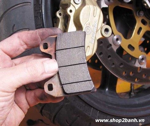 Cách sử dụng phanh đĩa xe máy an toàn - 2