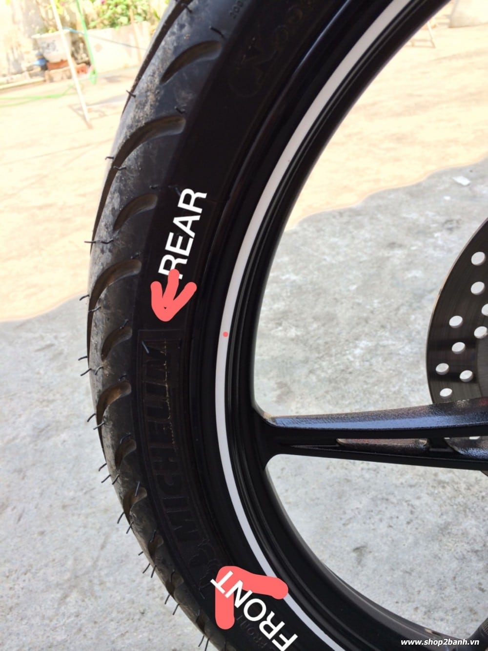 Cách lắp lốp xe michelin cho exciter 150 đúng chiều - 2