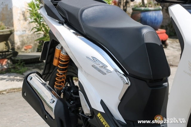 Sh việt độ lên sh300i với dàn áo zhipat đầy sang trọng  - 3