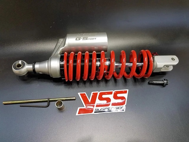 Cách phân biệt phuộc yss thật và giả - 4