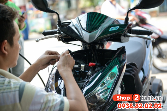 Khi nào cần thay bình ắc quy xe máy - 2