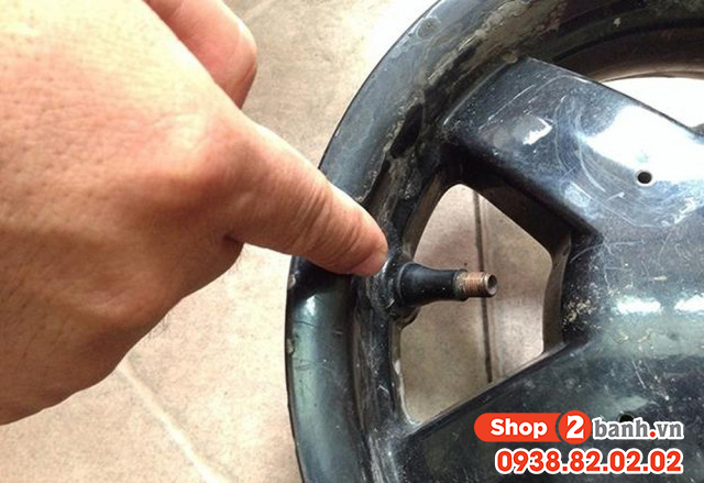Cách bảo dưỡng và chăm sóc lốp xe máy hiệu quả tốt - 4