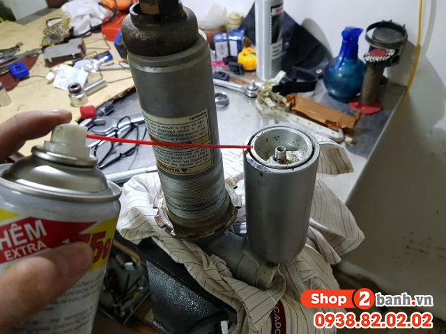 Giảm xóc xe máy bị chảy dầu nguyên nhân và cách khắc phục - 4