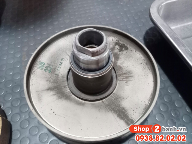 Xe air blade đi bao lâu nên vệ sinh nồi - 4