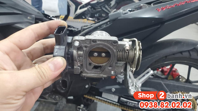 Vệ sinh họng xăng và kim phun xăng - 10