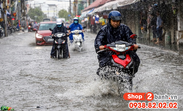 Chạy xe 32 Win game nhà cái trực tuyến qua vùng nước ngập có cần phải thay lọc gió - 1