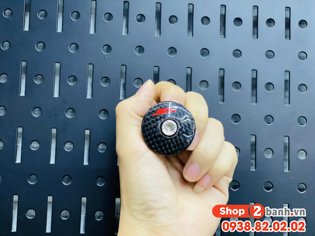 Nút che kính chân kính carbon - 5