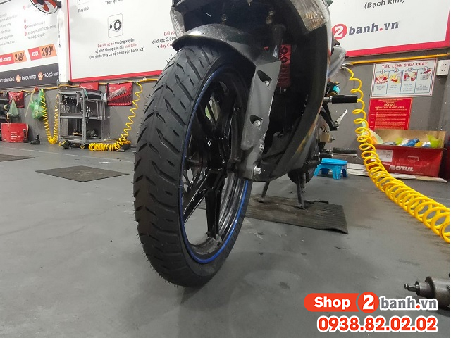 Vỏ michelin pilot street 2 size 9080-17 - 4