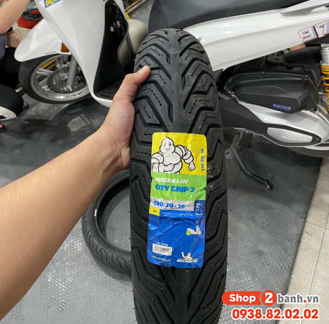 Vỏ michelin city grip 2  size 13070-16 - 1