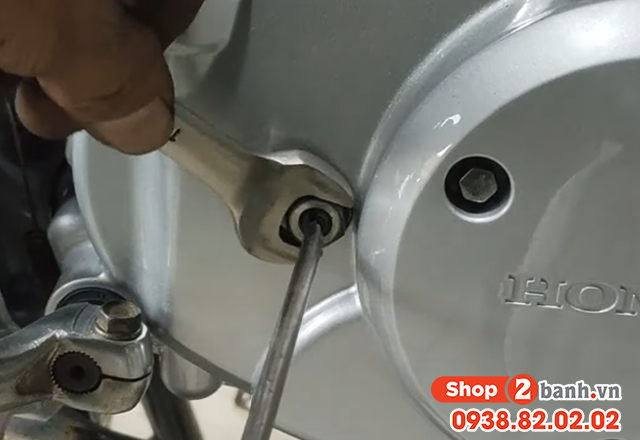 Hướng dẫn chỉnh côn xe máy honda đúng cách - 2