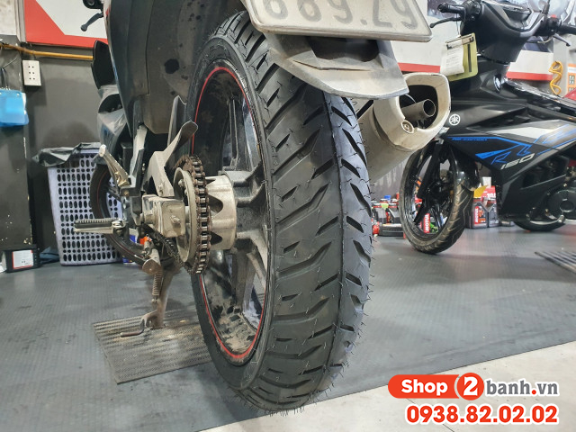 Vỏ michelin pilot street 2 size 12070-17 - 2