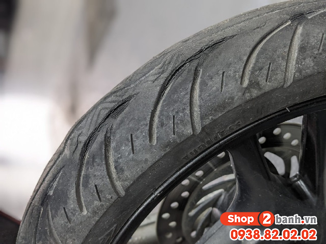 Bơm lốp xe máy thế nào cho đúng bơm bao nhiêu kg là đủ - 2