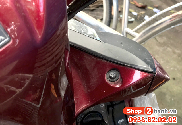 Bình ắc quy xe vision nằm ở đâu cách thay bình acquy honda vision - 2