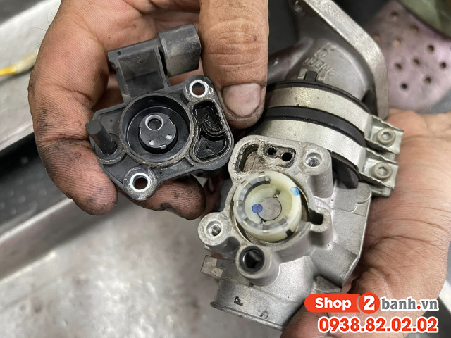 Vệ sinh họng xăng cho xe honda yamaha - 3