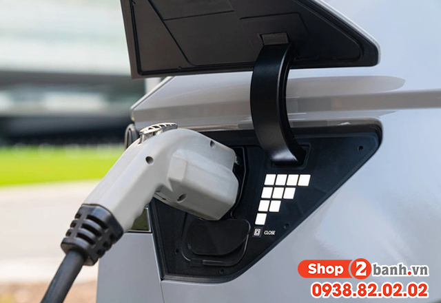 Cách sạc xe máy điện đúng chuẩn an toàn nhanh đầy - 2