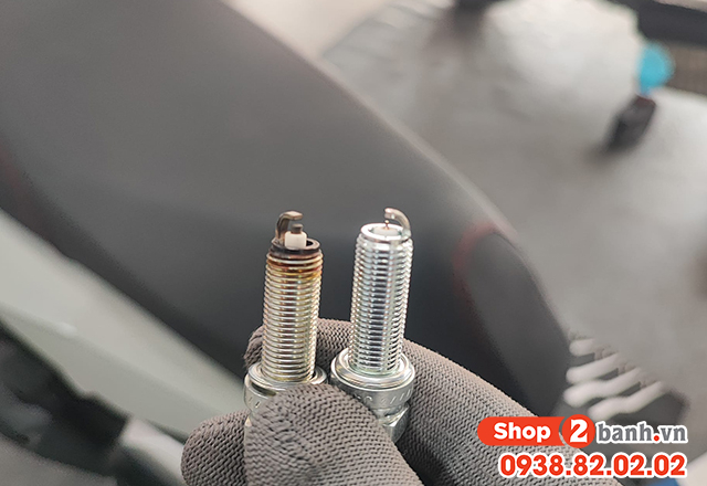 Thay bugi iridium cho xe vario 125-150-160 giá bao nhiêu tiền - 3