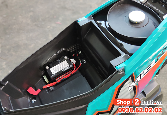 Bình ắc quy xe mio 125 nằm ở đâu cách thay bình acquy yamaha mio 125 - 3