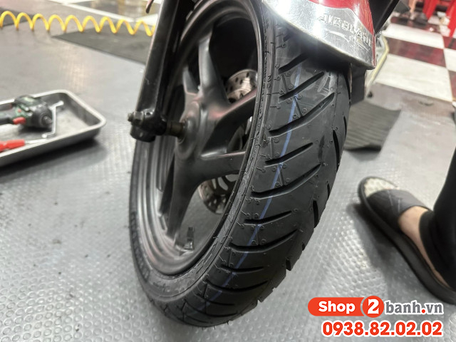 Vỏ ceat gripp max cho xe air blade có bám đường tốt không  - 3