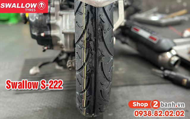 Xe airblade thay vỏ swallow s-222 có bám đường tốt không  - 3