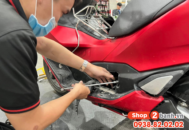 Bugi xe pcx 160 nằm ở đâu nên thay bugi loại nào tốt - 2