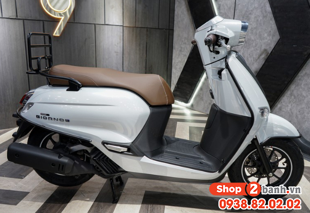 Xe giorno ngập nước chết máy cần thay những gì - 1