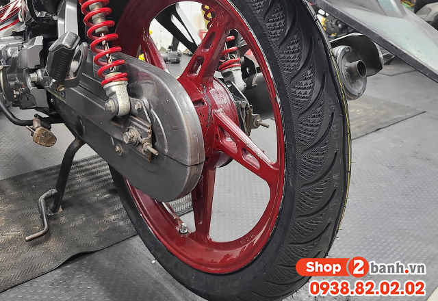 Lốp xe sirius có vết nứt phải làm sao cách xử lý như thế nào - 3