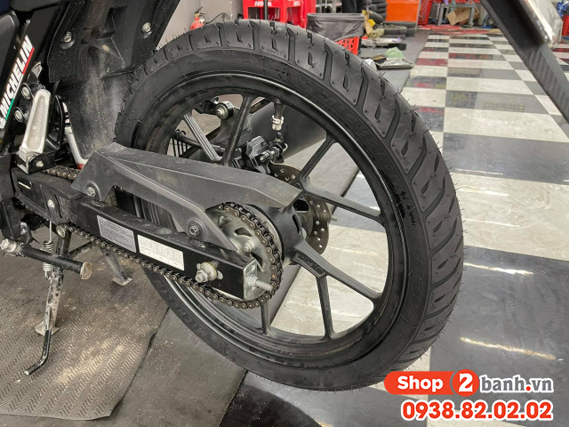 Lốp xe raider có vết nứt phải làm sao thay lốp mới bao nhiêu tiền - 3