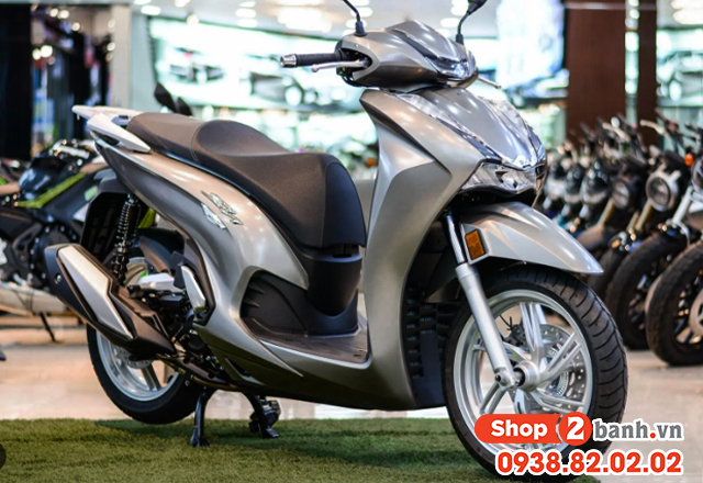 Khi nào cần thay bình ắc quy xe sh350i và giá bao nhiêu - 1