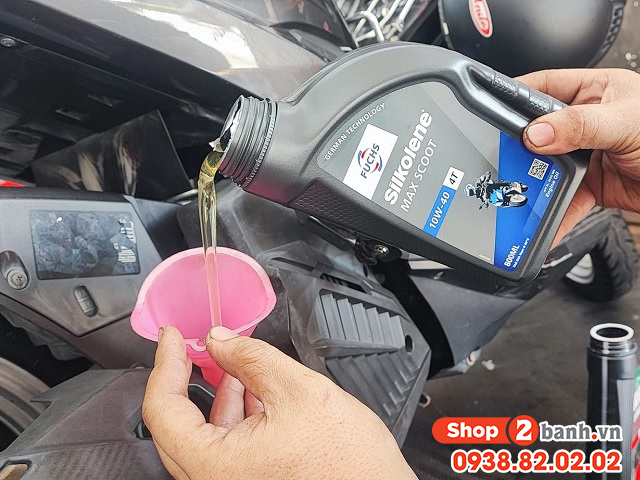  nhớt fuchs silkolene max scoot 10w40 4t 08l - 3