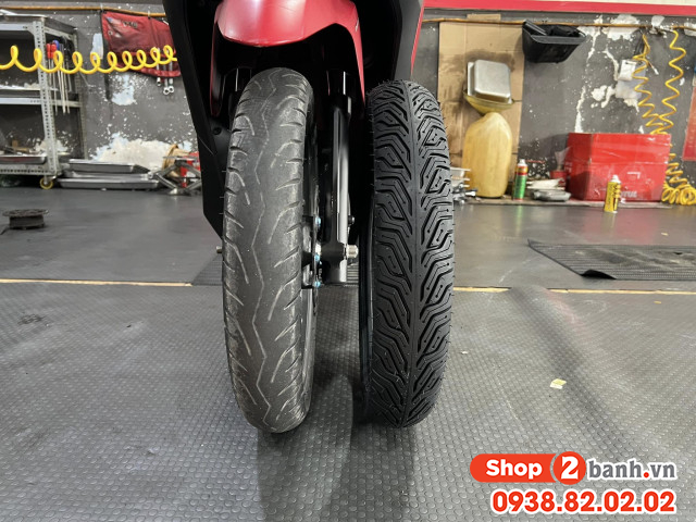 Thay vỏ goodride cho vario loại nào bám đường tốt - 2