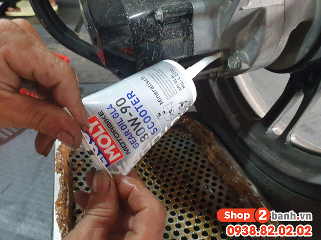 Nhớt xe gear 125 hybrid có mấy loại thời gian thay dầu như thế nào - 6