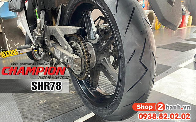 Exciter 155 thay vỏ champion shr78 có bám đường tốt không  - 2