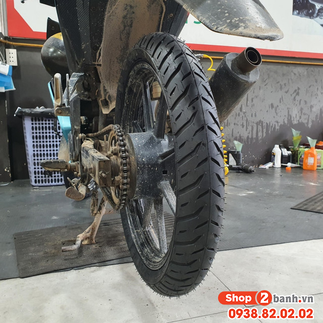 Vỏ michelin pilot street 2 size 9080-17 - 2
