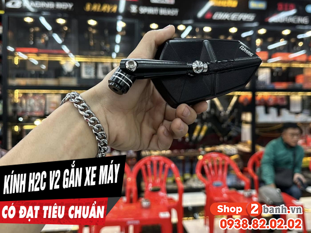 Kính h2c v2 gắn xe máy có đạt tiêu chuẩn 2026 không - 1