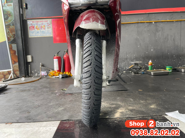Thay vỏ michelin city extra cho xe vision có bám đường tốt không  - 2