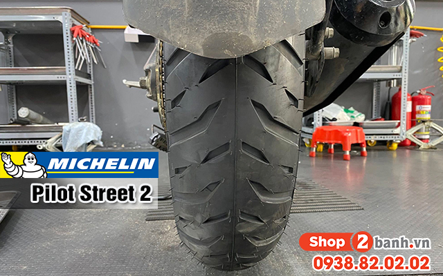 Thay vỏ michelin pilot street 2 cho xe xsr 155 bám đường tốt không - 2