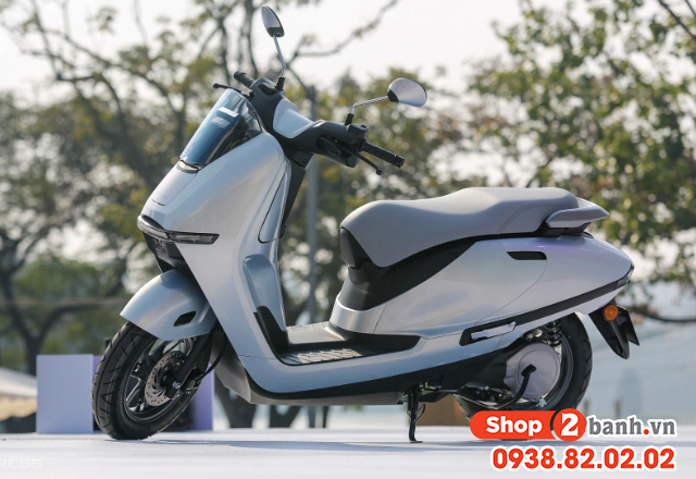 Số lùi trên xe điện honda uc3 hoạt động như thế nào - 2