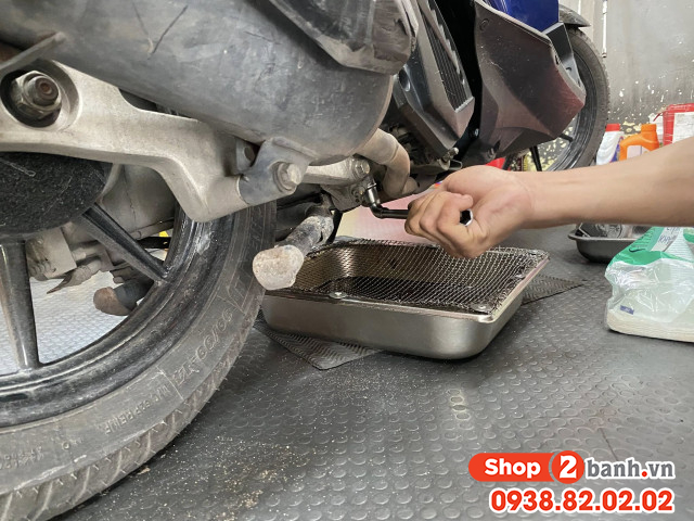 Xe ab có cần thay dầu nhớt sau kỳ nghỉ tết âm lịch không - 2