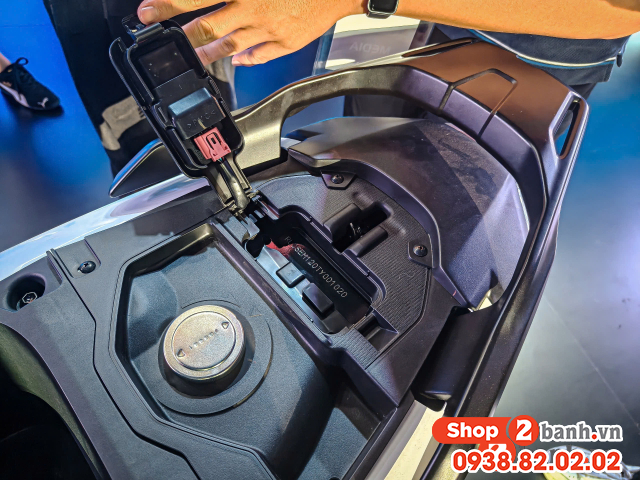 Xe gear 125 hybrid còn 1 vạch xăng đi được bao nhiêu km - 3