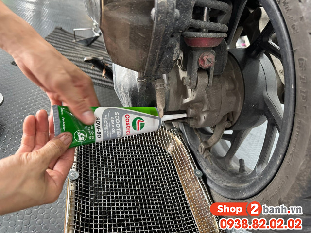 Thay nhớt hộp số xe 32 Win game nhà cái trực tuyến castrol 80w90 bao nhiêu tiền - 3