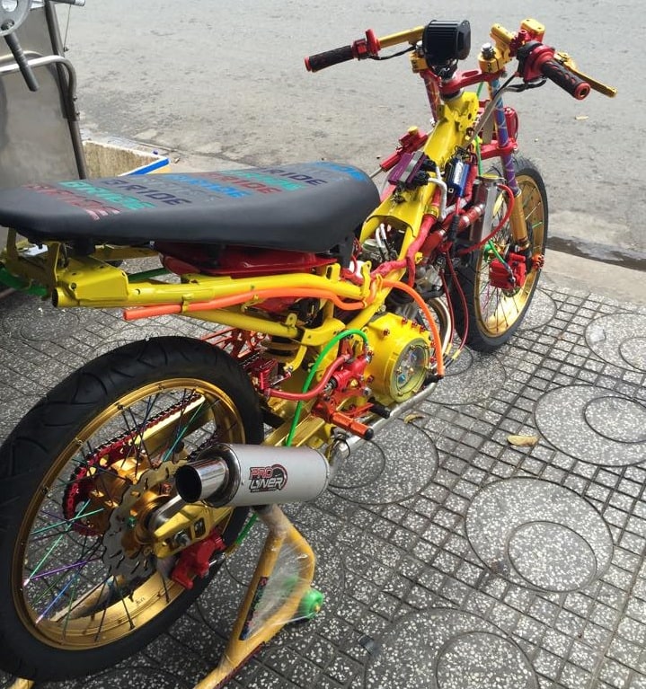Lên full đồ chơi xe Exciter 135 theo phong cách Drag