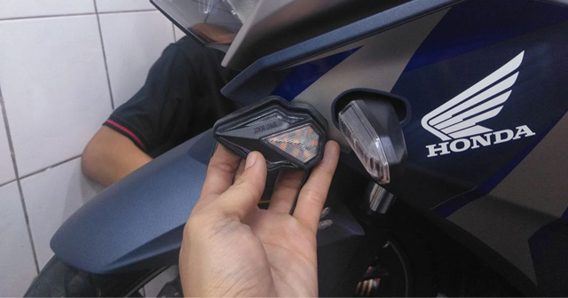 Top 3 đèn xi nhan Winner X độ kiểng đẹp bán chạy 32Wing32 năm 2022