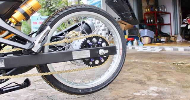 Tư vấn Exciter 155 lên bánh căm loại nào tốt? Giá bao nhiêu?
