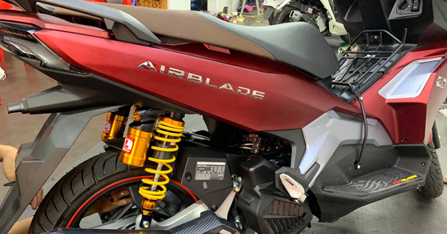 Nên chọn mua phuộc sau xe Air Blade 150 loại nào tốt?