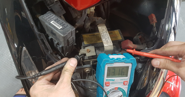 Sửa xe máy tại nhà TPHCM