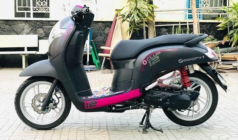 Xe Honda Scoopy để lâu ngày không đề máy được có phải hư bình ắc quy?