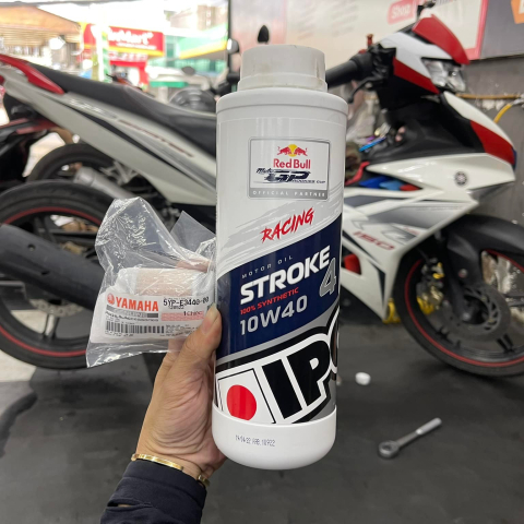 Nhớt Ipone Stroke 4 Racing 10W40