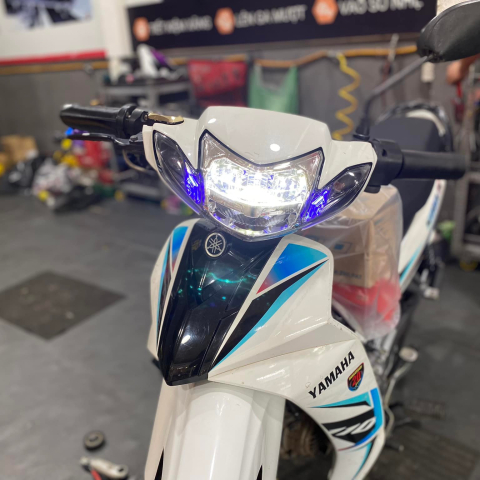 Đèn Led 2 tầng cho Sirius SRC110 xăng cơ 2003 - 2023 chính hãng ZHI.PAT