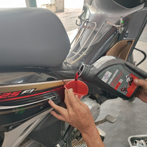 Nhớt Fuchs Silkolene Pro 4 10W40 XP 1L