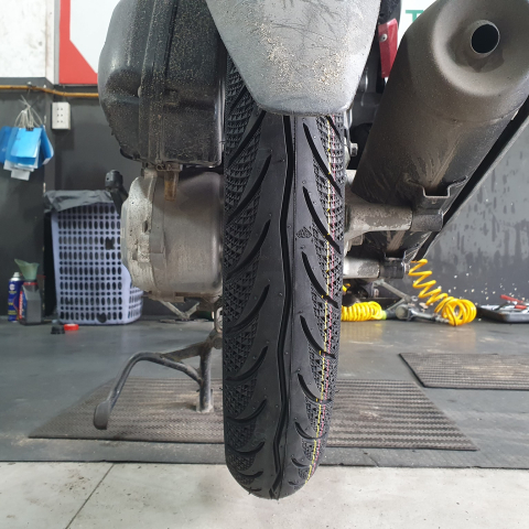 Vỏ Maxxis 90/90-16 gai kim cương 3D